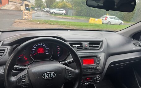 KIA Rio III рестайлинг, 2012 год, 700 000 рублей, 18 фотография