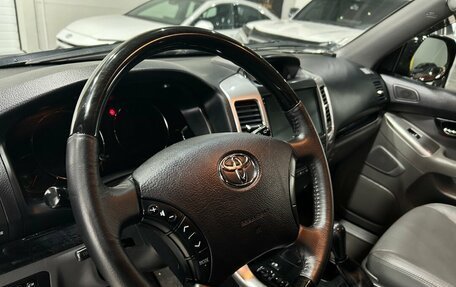 Toyota Land Cruiser Prado 120 рестайлинг, 2008 год, 3 149 000 рублей, 12 фотография
