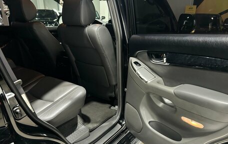 Toyota Land Cruiser Prado 120 рестайлинг, 2008 год, 3 149 000 рублей, 19 фотография