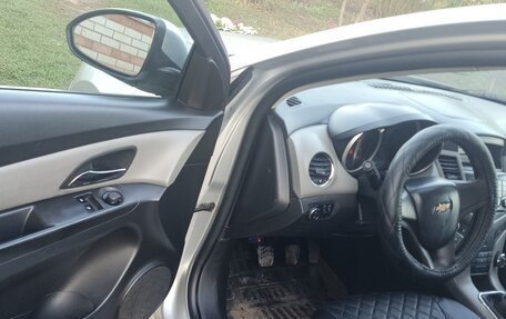 Chevrolet Cruze II, 2012 год, 519 000 рублей, 9 фотография