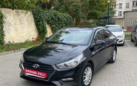 Hyundai Solaris II рестайлинг, 2020 год, 1 450 000 рублей, 4 фотография