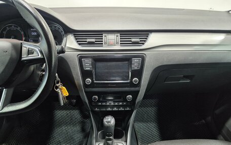 Skoda Rapid I, 2018 год, 1 430 000 рублей, 12 фотография