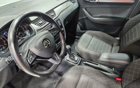 Skoda Rapid I, 2018 год, 1 430 000 рублей, 14 фотография
