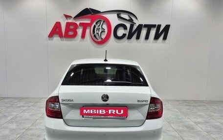 Skoda Rapid I, 2018 год, 1 430 000 рублей, 6 фотография
