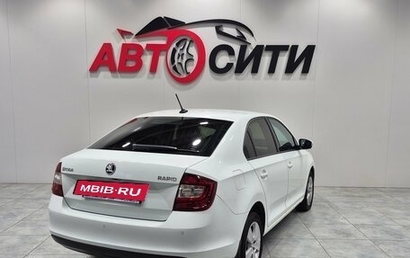 Skoda Rapid I, 2018 год, 1 430 000 рублей, 7 фотография