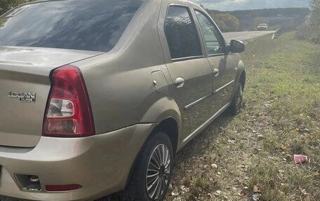 Renault Logan I, 2013 год, 290 000 рублей, 2 фотография