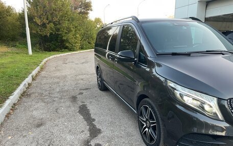 Mercedes-Benz V-Класс, 2022 год, 9 100 000 рублей, 6 фотография