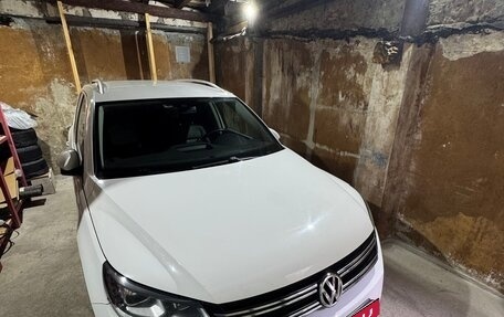 Volkswagen Tiguan I, 2013 год, 1 400 000 рублей, 2 фотография