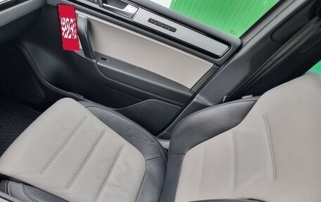 Volkswagen Touareg III, 2017 год, 2 590 000 рублей, 18 фотография