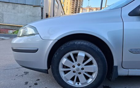 Renault Laguna II, 2005 год, 300 000 рублей, 11 фотография