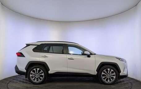 Toyota RAV4, 2022 год, 3 770 000 рублей, 4 фотография