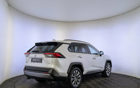 Toyota RAV4, 2022 год, 3 770 000 рублей, 5 фотография