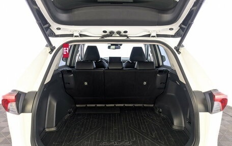 Toyota RAV4, 2022 год, 3 770 000 рублей, 9 фотография