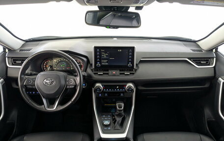Toyota RAV4, 2022 год, 3 770 000 рублей, 29 фотография
