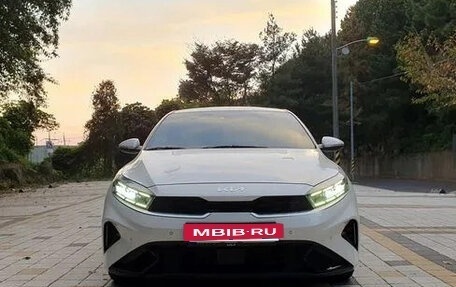 KIA K3, 2022 год, 1 810 000 рублей, 2 фотография