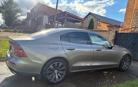 Volvo S60 III, 2019 год, 3 100 000 рублей, 3 фотография