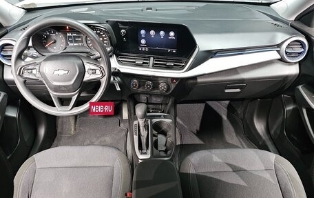 Chevrolet Trax, 2023 год, 1 470 000 рублей, 6 фотография
