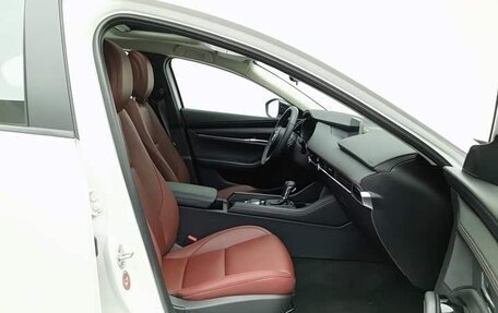 Mazda 3, 2023 год, 1 357 000 рублей, 9 фотография
