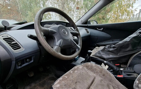 Nissan Primera III, 2003 год, 100 000 рублей, 6 фотография