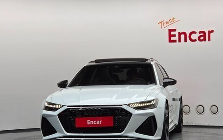 Audi RS 6, 2021 год, 17 260 000 рублей, 4 фотография