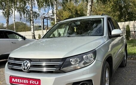 Volkswagen Tiguan I, 2013 год, 1 450 000 рублей, 2 фотография