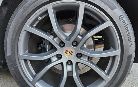 Porsche Cayenne III, 2022 год, 11 200 000 рублей, 17 фотография