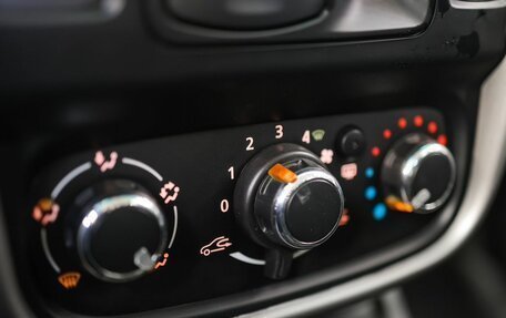 Renault Duster I рестайлинг, 2015 год, 949 000 рублей, 13 фотография