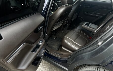 Jaguar F-Pace, 2019 год, 2 550 000 рублей, 13 фотография
