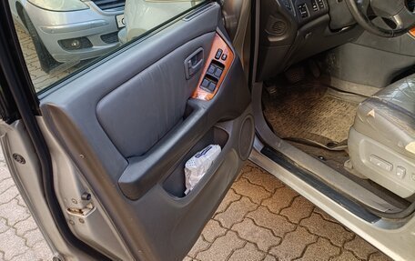 Lexus RX IV рестайлинг, 2000 год, 570 000 рублей, 5 фотография