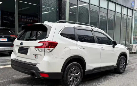 Subaru Forester, 2022 год, 2 300 000 рублей, 4 фотография
