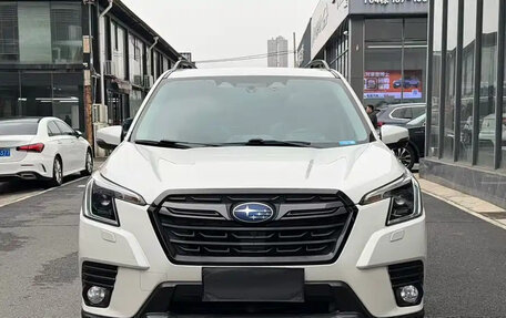 Subaru Forester, 2022 год, 2 300 000 рублей, 2 фотография