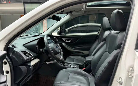 Subaru Forester, 2022 год, 2 300 000 рублей, 8 фотография