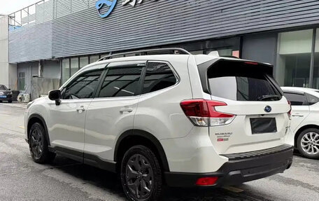 Subaru Forester, 2022 год, 2 300 000 рублей, 5 фотография