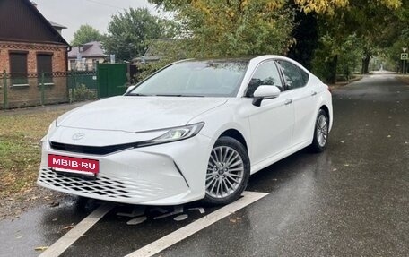 Toyota Camry, 2024 год, 3 650 000 рублей, 3 фотография