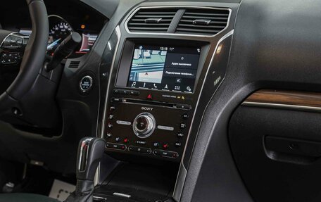 Ford Explorer VI, 2017 год, 2 450 000 рублей, 14 фотография