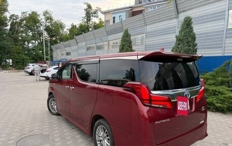 Toyota Alphard III, 2019 год, 3 950 000 рублей, 8 фотография