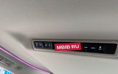 Toyota Alphard III, 2019 год, 3 950 000 рублей, 19 фотография