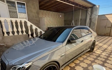 Mercedes-Benz E-Класс AMG, 2013 год, 2 799 000 рублей, 3 фотография