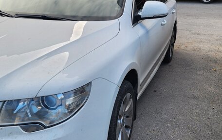 Skoda Superb III рестайлинг, 2010 год, 1 050 000 рублей, 3 фотография