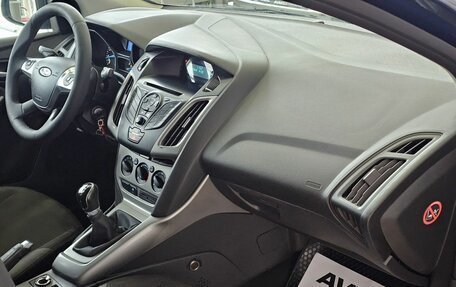 Ford Focus III, 2015 год, 1 099 000 рублей, 17 фотография