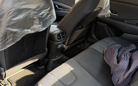 Hyundai Elantra, 2023 год, 1 610 000 рублей, 9 фотография
