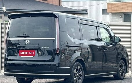 Honda Stepwgn, 2023 год, 2 190 002 рублей, 3 фотография