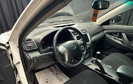Toyota Camry, 2007 год, 749 999 рублей, 11 фотография