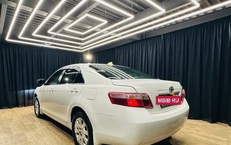 Toyota Camry, 2007 год, 749 999 рублей, 4 фотография