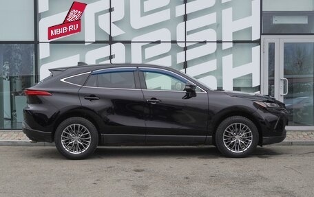 Toyota Harrier, 2020 год, 3 570 000 рублей, 5 фотография