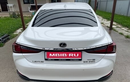 Lexus ES VII, 2019 год, 3 150 000 рублей, 6 фотография
