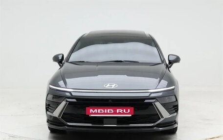 Hyundai Sonata VIII, 2023 год, 2 530 000 рублей, 2 фотография