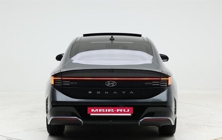 Hyundai Sonata VIII, 2023 год, 2 530 000 рублей, 4 фотография