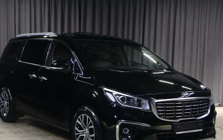 KIA Carnival III, 2019 год, 2 499 000 рублей, 3 фотография