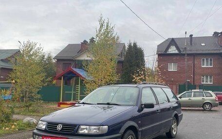 Volkswagen Passat B4, 1996 год, 210 000 рублей, 1 фотография